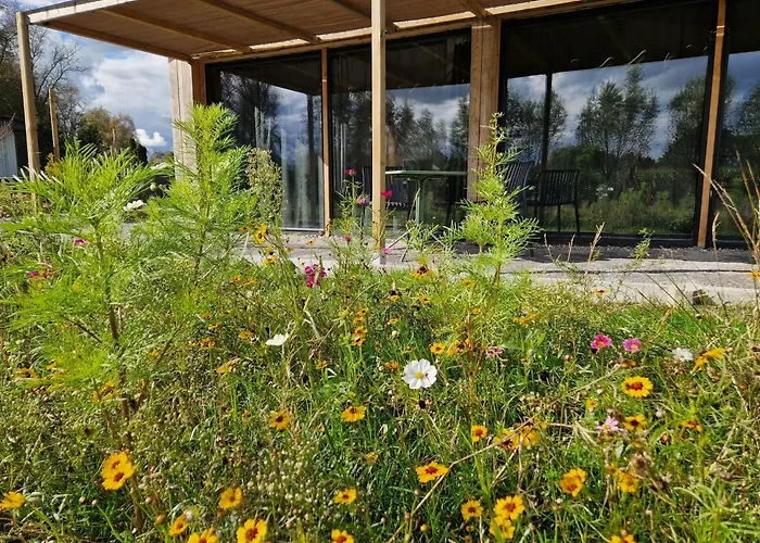 De Wilde Tuin - Tuinkamer Апартаменты Moergestel